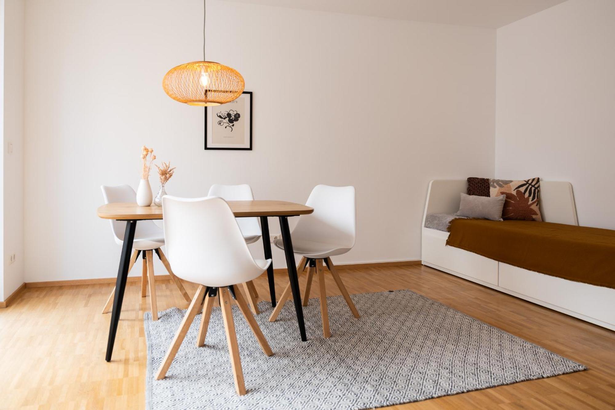 Altstadt Apartment 2 Zimmer Am Weibermarkt Reutlingen Esterno foto